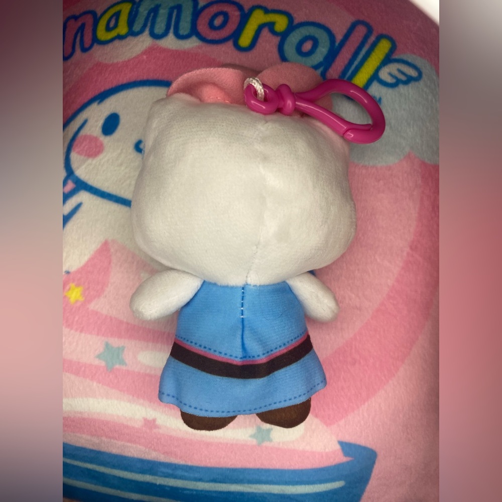 NEW HELLO KITTY SHERIFF KITTY PLUSH DANGLER - Picture 2 of 2